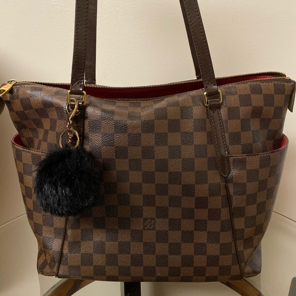 *SOLD* ❤️ Authentic Louis Vuitton Totally MM - Picture 3 of 6